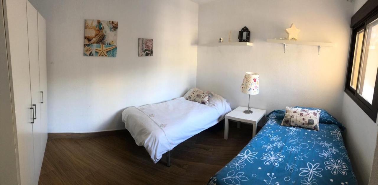 Coqueto Apartamento En Puerto Marina Con Piscina เบนัลมาเดนา ภายนอก รูปภาพ