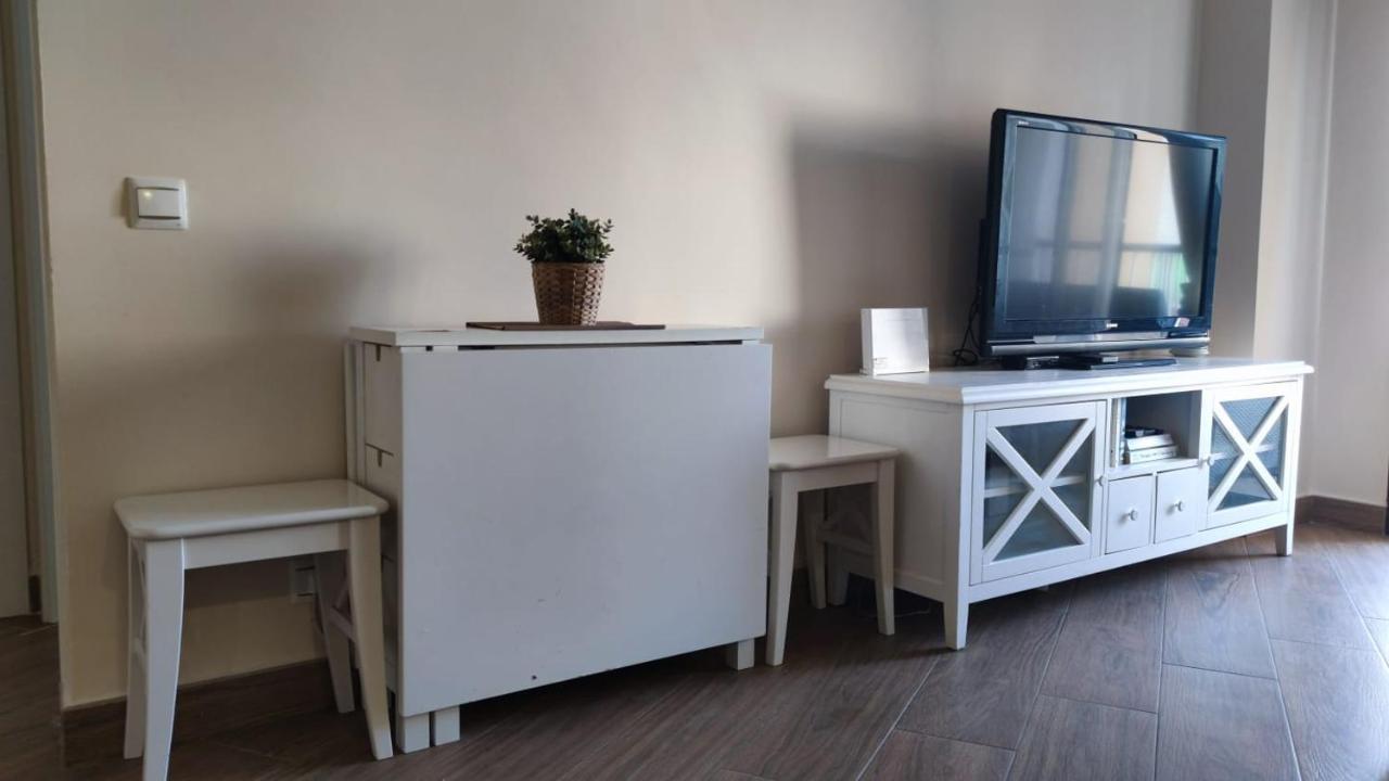 Coqueto Apartamento En Puerto Marina Con Piscina เบนัลมาเดนา ภายนอก รูปภาพ